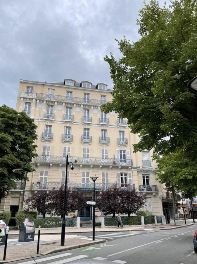 Le 5E - Appartement Design Dans Un Ancien Palace Vichy Eksteriør bilde